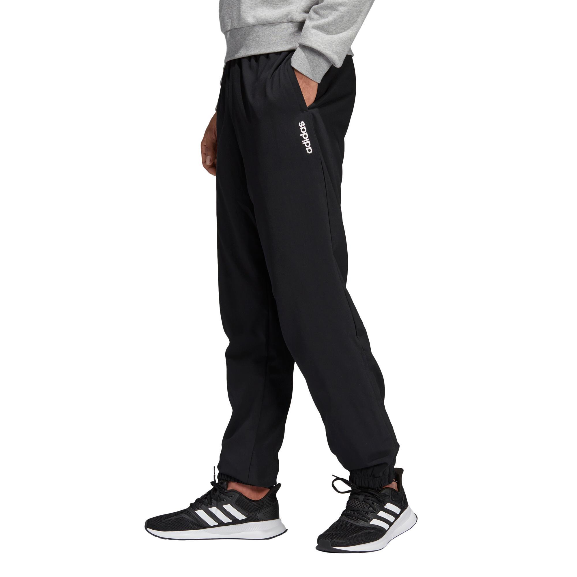 Fitness broek voor heren Adidas Standford, zwart Fitness broek voor heren Adidas Standford, zwart